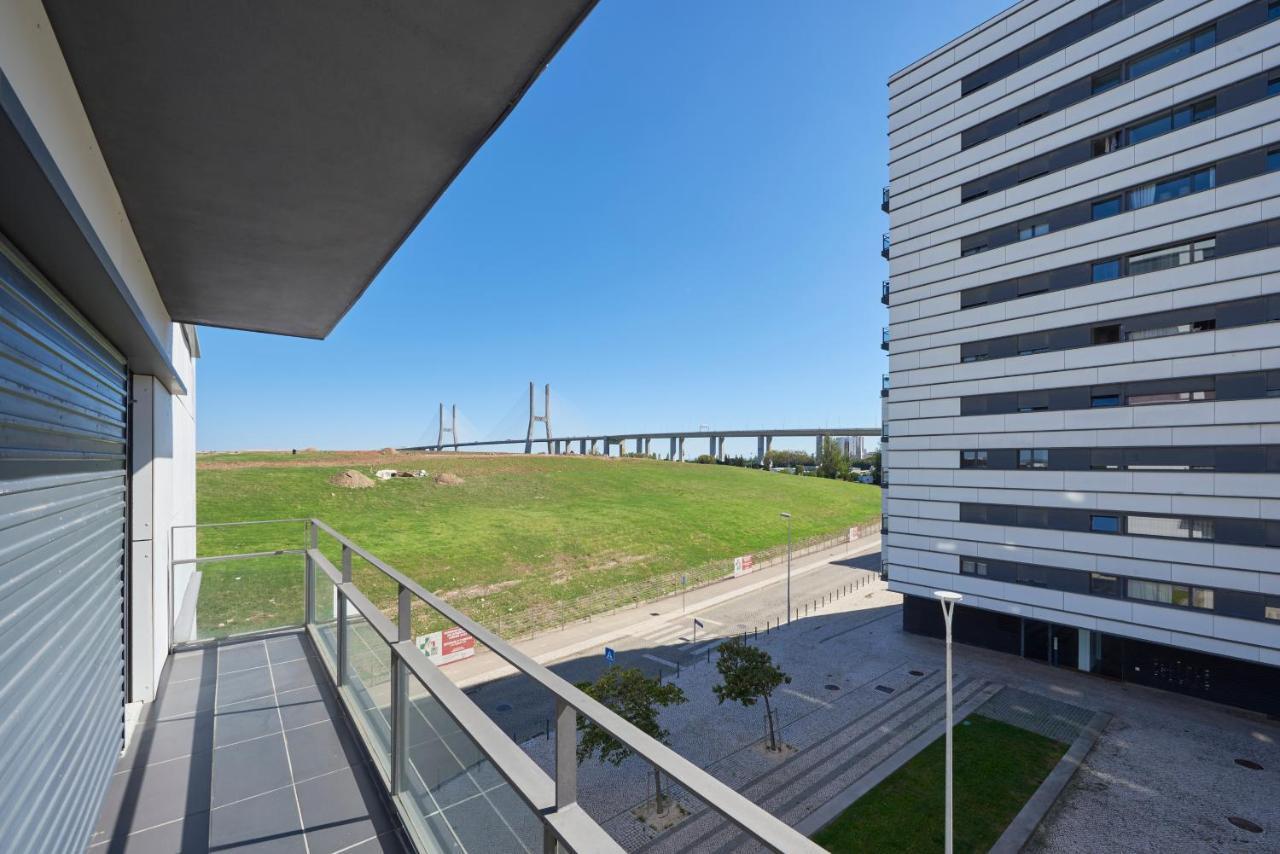 Bridge River @ Parque Nacoes Apartamento Lisboa